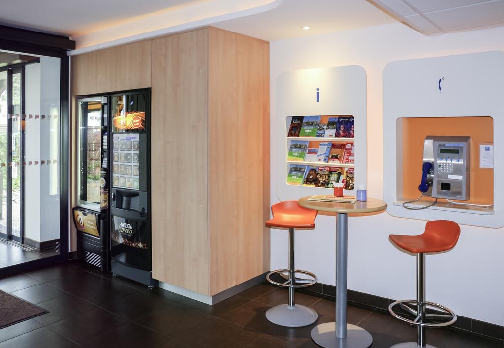 Ibis Budget Castelnaudary - A61 Экстерьер фото