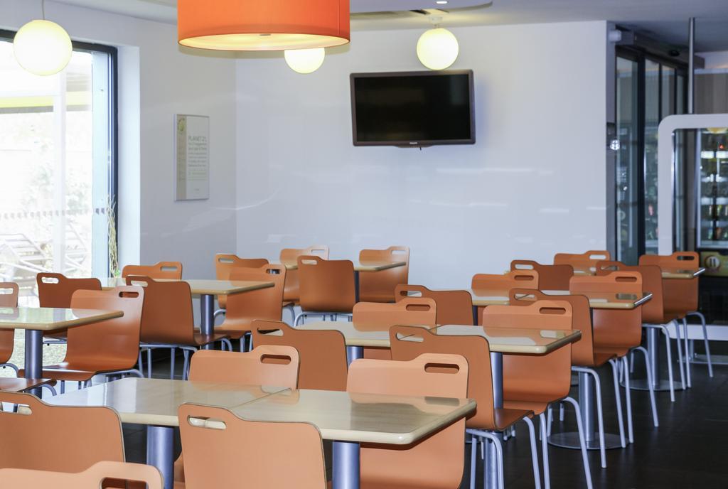 Ibis Budget Castelnaudary - A61 Экстерьер фото