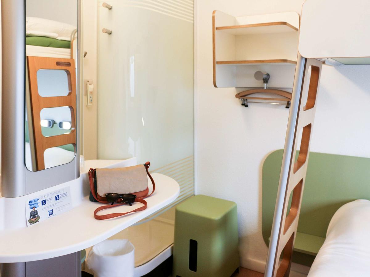 Ibis Budget Castelnaudary - A61 Экстерьер фото